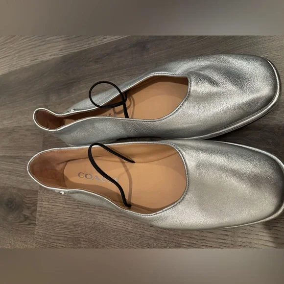 Coach Silver Ballet Flats Maryjane’s size 6 delicate romantic trendy wedding - Picture 4 of 15